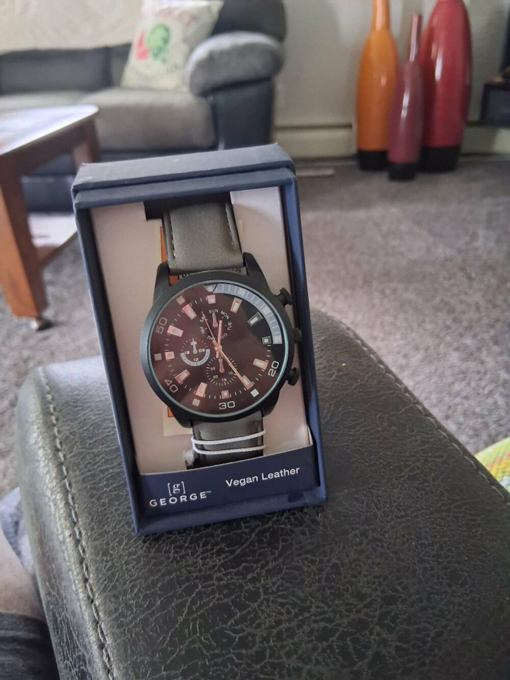 Men's wristwatch NEW in Box